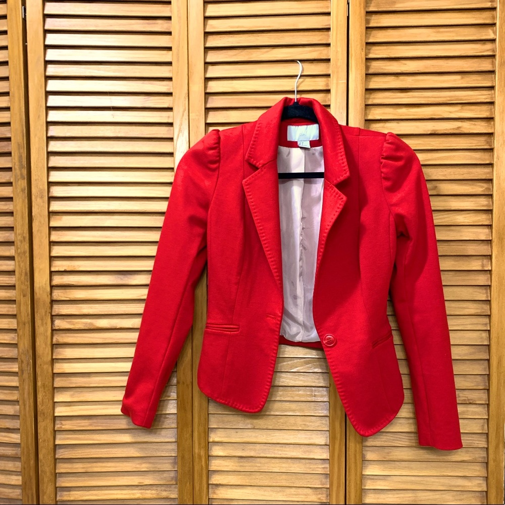 H&M red blazer suited jacket